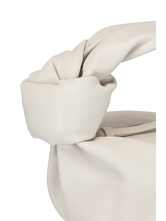 Bottega Veneta DOUBLE KNOT バッグ - Chalk & Gold | FWRD