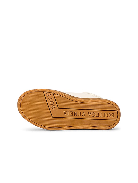 ★Bottega Veneta★Intrecciato Lace-Up Sneaker★Sea Salt Bottega Veneta Lace Up Sneakers in Sea Salt | FWRD