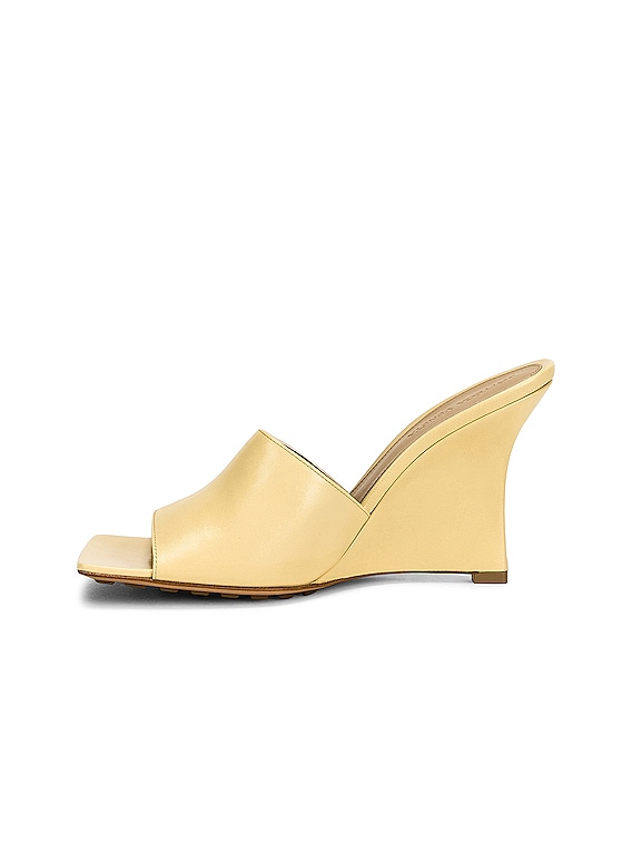 【関税＆送料込み】BOTTEGA VENETA Wedges Bottega Veneta - Stretch leather wedge mules Bottega Veneta