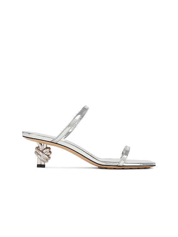 Bottega Veneta SANDALEN im Silver FWRD