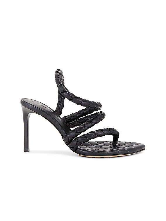 【関税込み】Bottega Veneta ブラック Leaf フラットサンダル ブラックリーフ フラットサンダル| Bottega Veneta® 日本