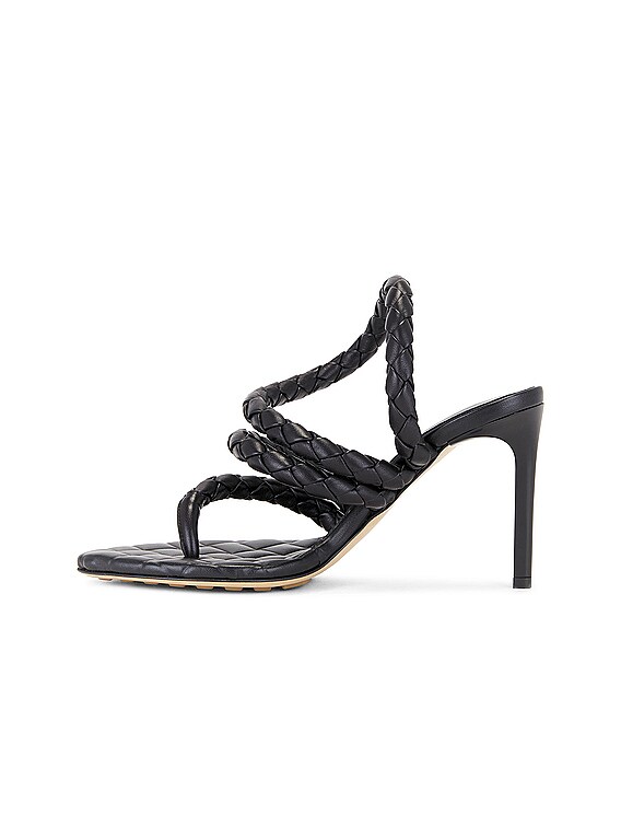 Bottega Veneta LEAF サンダル - Black | FWRD