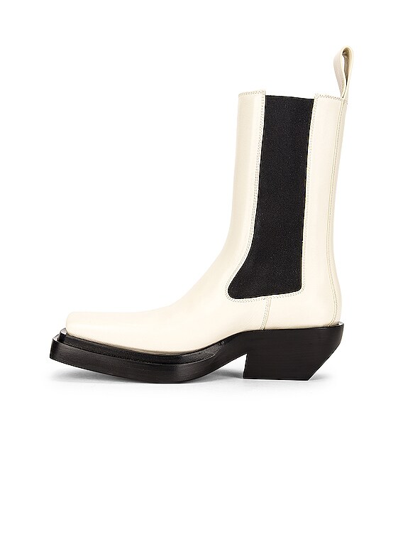 Bottega Veneta The Lean Boots in Wax | FWRD