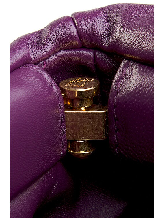 VIP【送料無料・関税込み】Burberry Purple Rose Clutch Bag VIP【送料無料・関税込み】Burberry Purple Rose Clutch Bag
