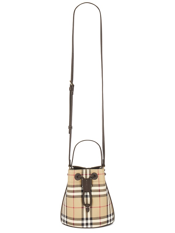 【関税＆送料込み】Burberry Drawstring Mini Bucket Bags Burberry Mini Drawstring Bucket Bag in Vintage Check