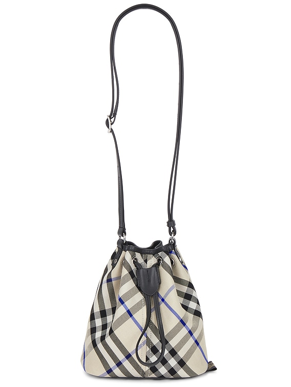 バッグ・カバンその他 Burberry Medium bucket bag with Lichen-colour Check pattern Burberry Medium bucket bag with Lichen-colour Check pattern