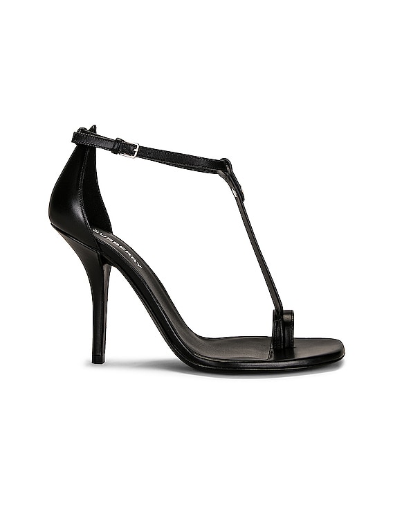 Burberry★素敵!Black/White Leather Ankle Strap Heel Sandals Burberry Stefanie Sandals in Black | FWRD