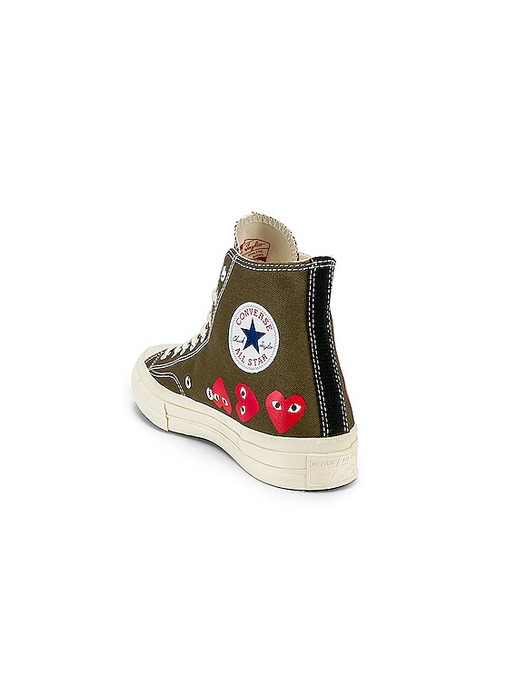 comme des garcons play emblem low top sneaker