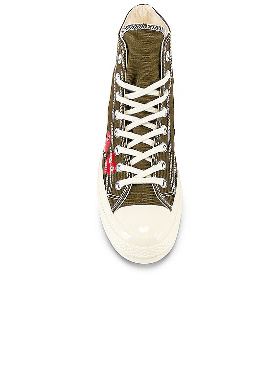 comme des garcons play emblem low top sneaker