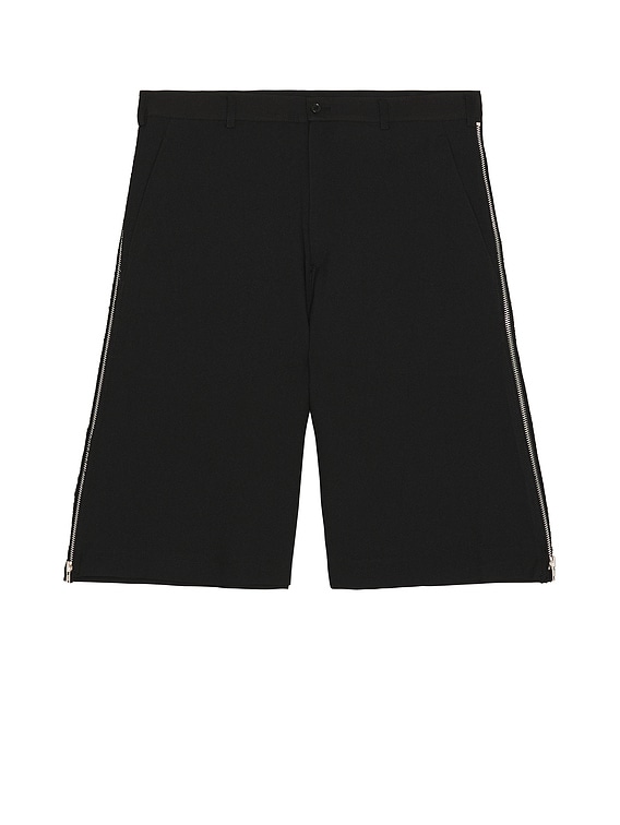 COMME des GARCONS SHIRT Zipper Detail Shorts in Black | FWRD