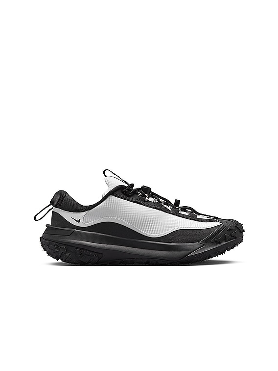 COMME des GARCONS Homme Plus x Nike Acg Mountain Fly 2 Low in Black u0026 White  | FWRD