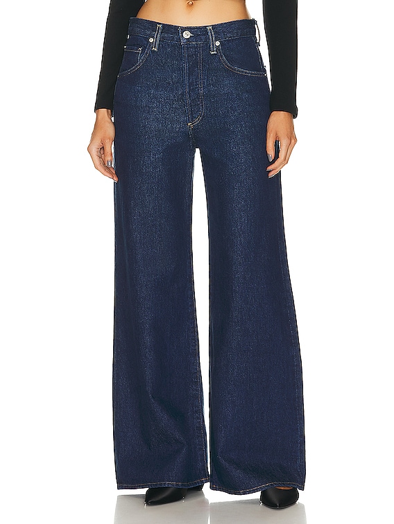 Citizens of Humanity Beverly Slouch Boot Jeans in Unveil | FWRD