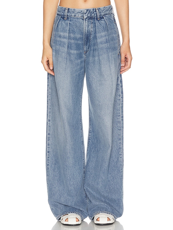 Citizens of Humanity Petra Pleated Wide Leg Jeans in Nensi FWRD