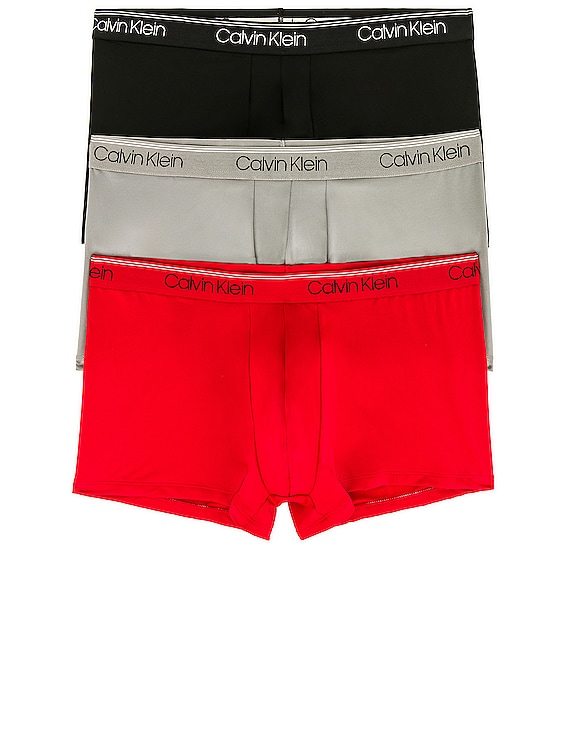 Instrueren verwijderen Zeeanemoon Calvin Klein Underwear Calvin Klein Low Rise Trunk 3 Piece Set in Black,  Convoy, & Red Gala | FWRD