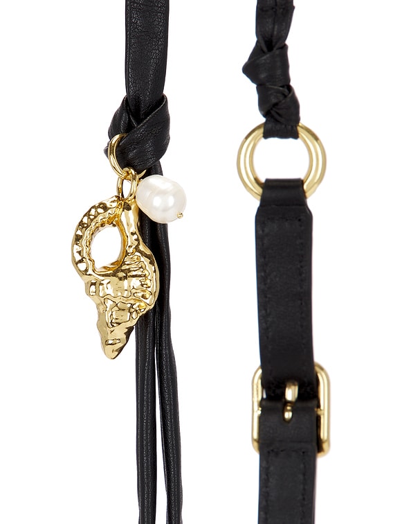ショルダーバッグ・ポシェット Chloe Black Leather Sea Treasures Crossbody Bag Chloe Sea Treasures Crossbody Bag in Black | FWRD