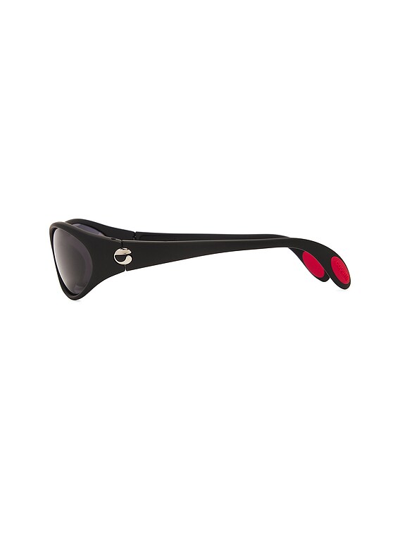 【関税込み】Coperni ブラック Cycling サングラス Coperni Cycling Sunglasses in Black | FWRD