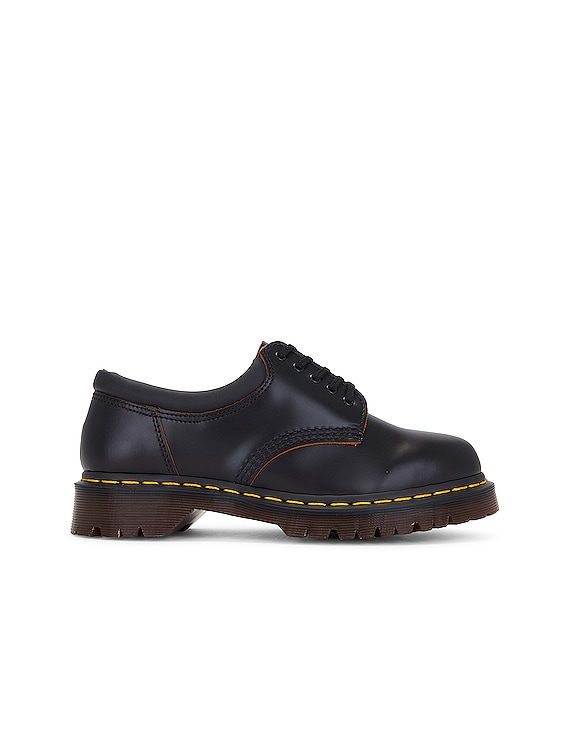 Dr. Martens 8053 Vintage Smooth in Black FWRD