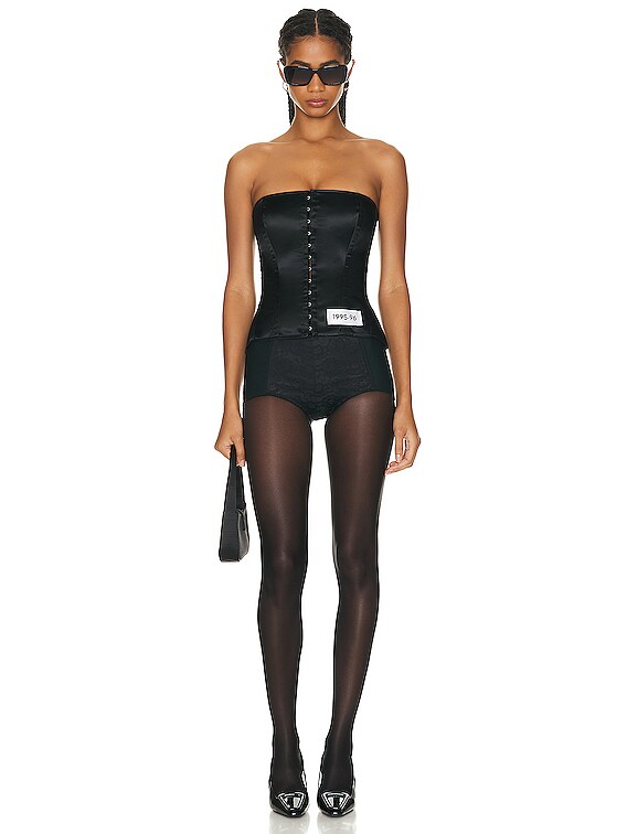 Dolce & Gabbana ブラックショートパンツ Velvet high-waisted tuxedo panties in Black for Women
