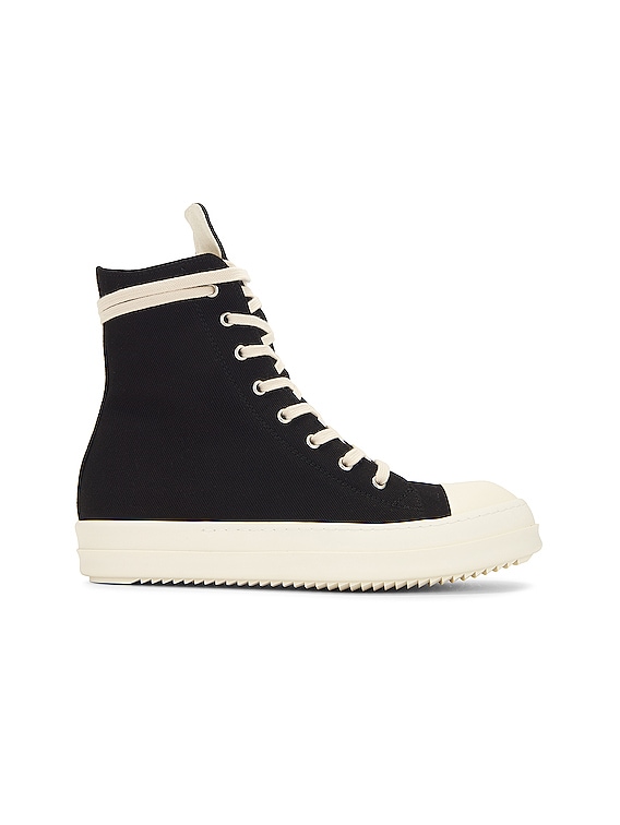 Sneaks