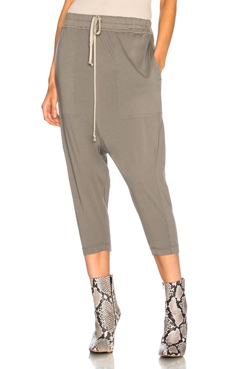 （Pa_sk）RickOwensDRAWSTRING CROPPED DRKSHDW by Rick Owens Drawstring Cropped Pant in Grey | FWRD