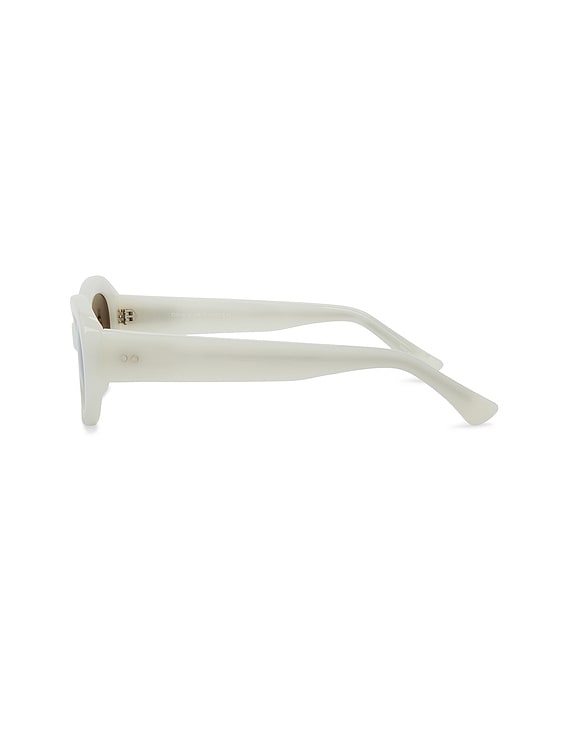 Dries Van Noten Oval Sunglasses in White | FWRD