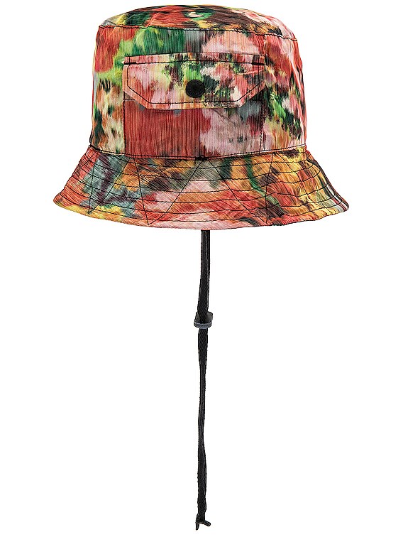 ●Engineered Garments EXPLORER HATフローラルカモ Engineered Garments Floral Camo Explorer Hat in Multi Color | FWRD