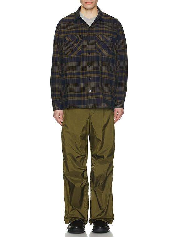 Engineered Garments Classic Shirt in in Navy & Olive | FWRD