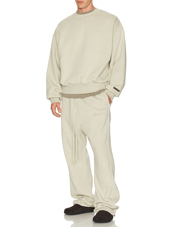 ボトムスその他 FEAR OF GOD RELAXED FLEECE SWEATPANT WITH PIPING Fear of God ESSENTIALS Relaxed Fleece Sweatpant With Piping