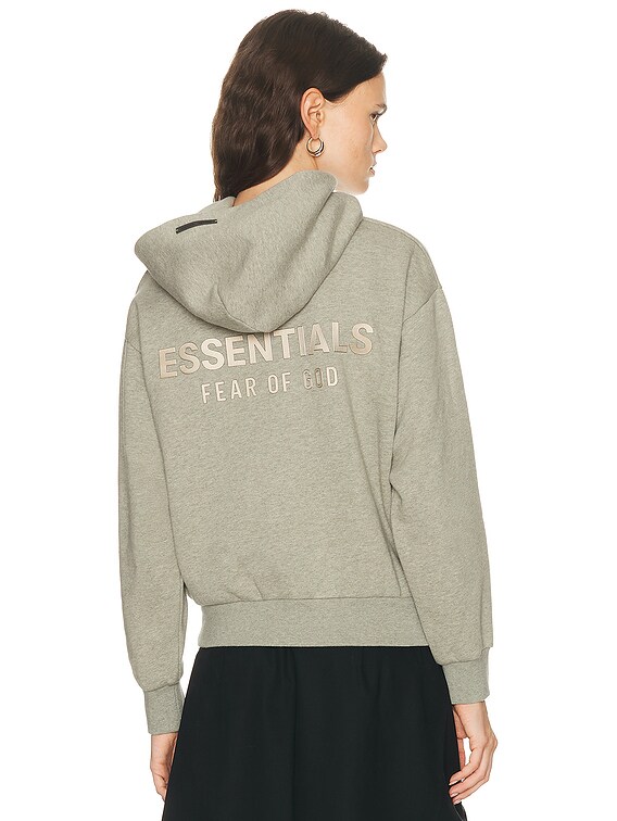 Fear of God ESSENTIALS Fleece Classic Fit Hoodie in Concrete