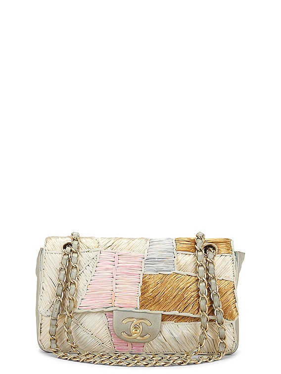 Chanel Flap Chain Shoulder Bag in Ivory