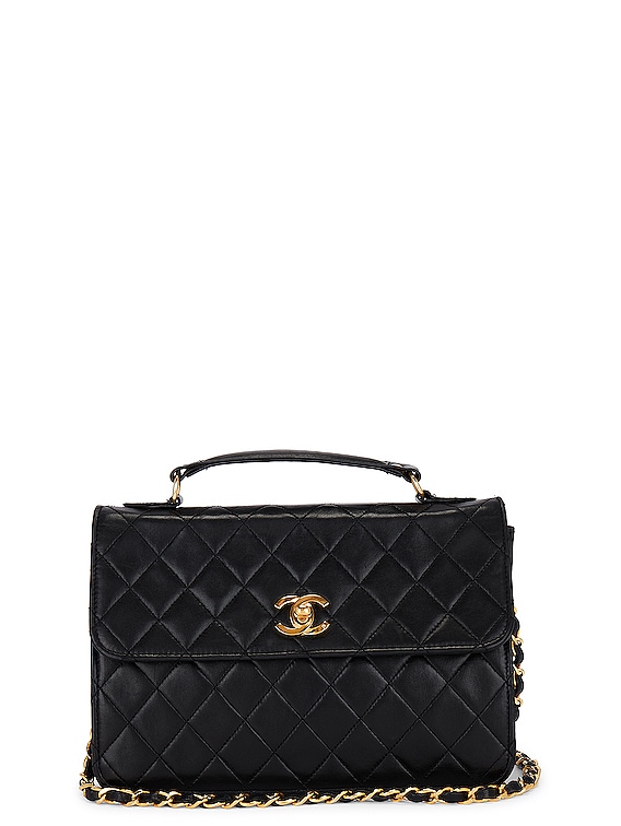 Chanel vintage discount quilted shoulder bag