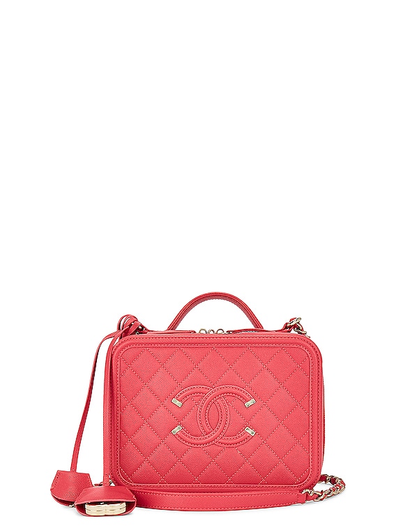 Chanel Medium Quilted Caviar Filigree CC Vanity Bag in Red