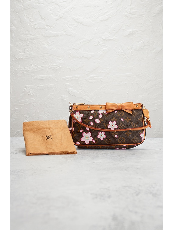 ウミッチ FWRD Renew Louis Vuitton x Takashi Murakami Cherry Blossom