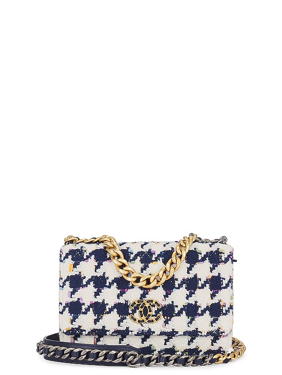 Chanel Tweed Houndstooth Chain Shoulder Bag