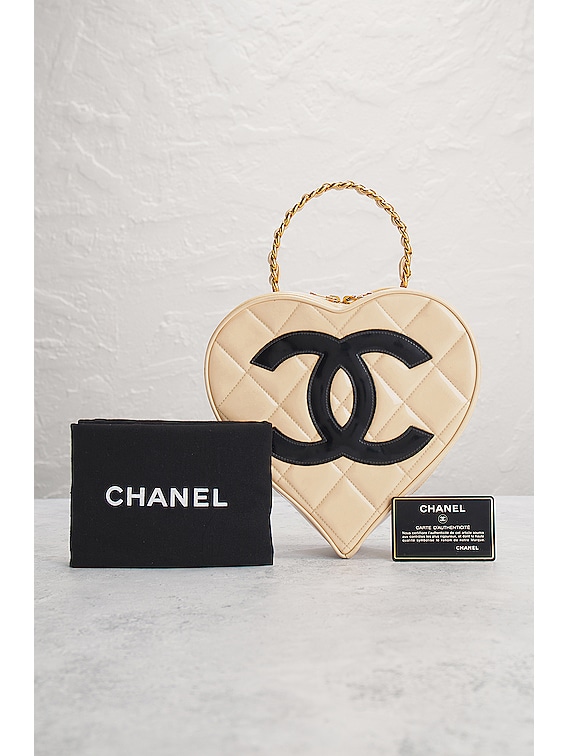 FWRD Renew Chanel Vintage Heart Shape CC Vanity Patent Bag in Black & White