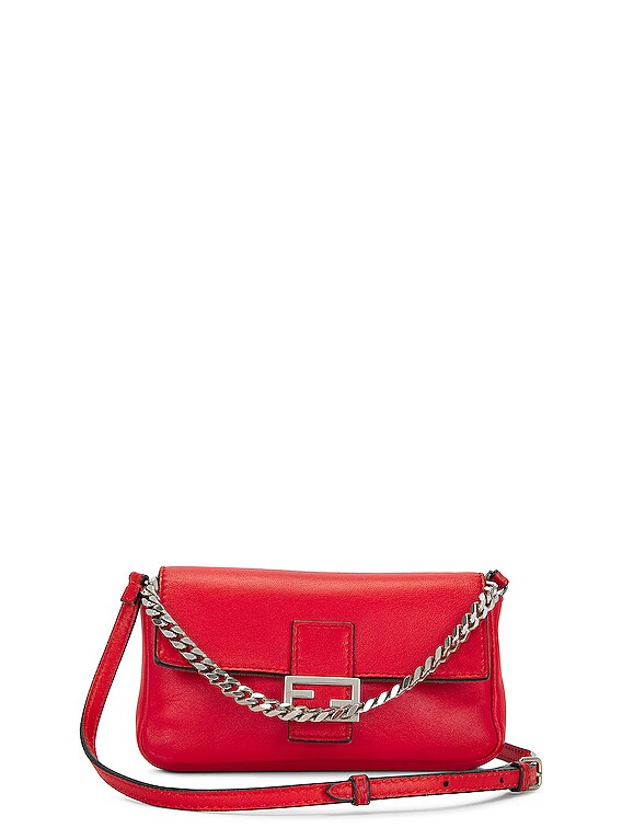 FWRD Renew FENDI ショルダーバッグ - Red | FWRD