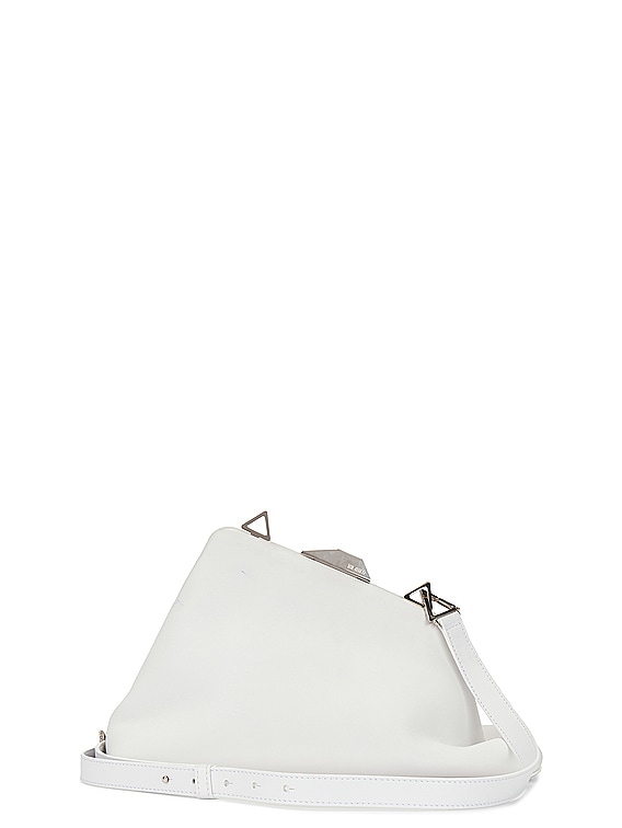 【関税込み】THE ATTICO 'Day Off' shoulder bag THE ATTICO Day Off Shoulder Bag in Sand Melange | FWRD