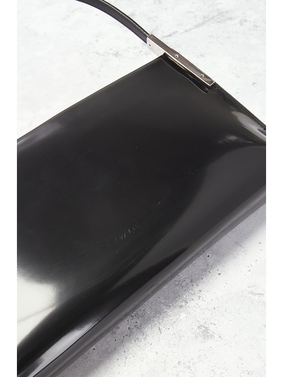 FWRD Renew Saint Laurent Small Suzanne Shoulder Bag in Nero | FWRD