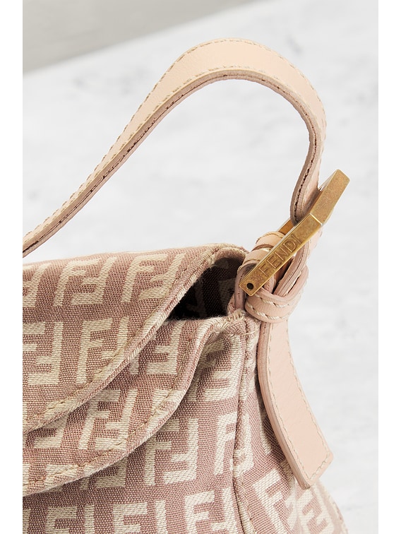 バッグ Fendi corduroy mamma baguette bag INTO · INTO