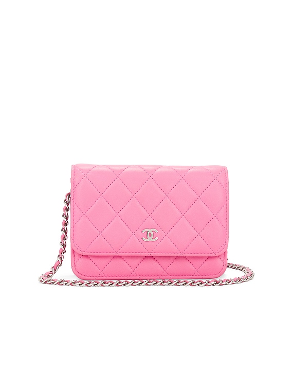 【チェック柄】CHANEL★チェーンウォレット フューシャピンク FWRD Renew CHANEL チェーンウォレット - Pink | FWRD