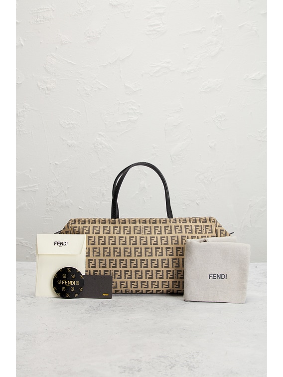 FENDI ストロー かごバッグ ベージュ Small Roll Raffia Beige | Fendi