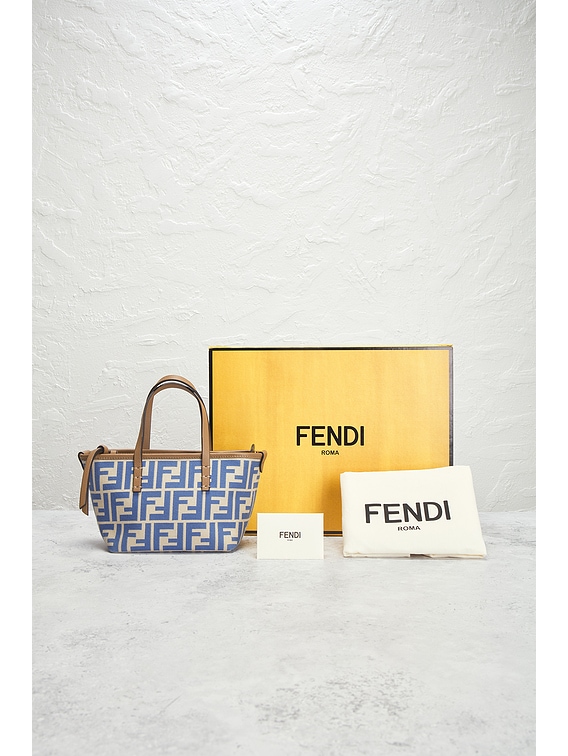 【FENDI】ROLL MINI TOTE BAG FENDI Mini Roll Tote Bag | Brown | FARFETCH