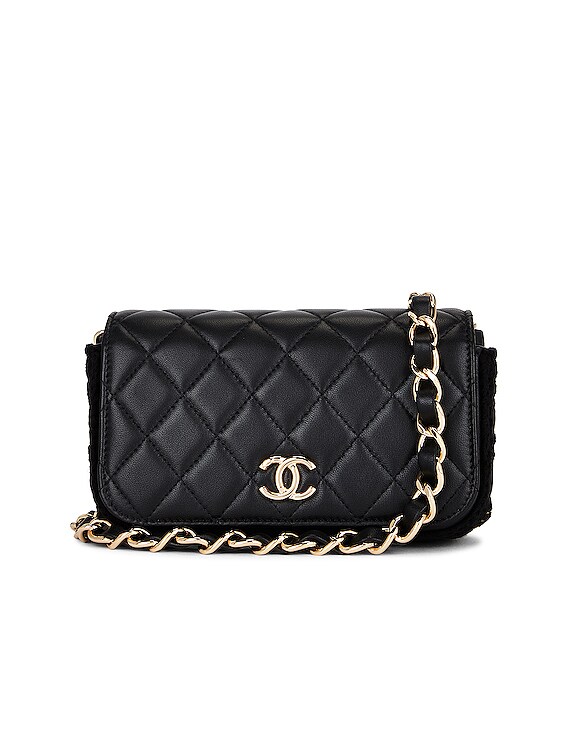 FWRD Renew Chanel 2021 Lambskin Matelasse CC Chain Flap Bag in
