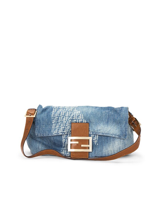 【関税込み】FENDI Shoulder bags Fendi Large rectangular smooth finish shoulder bag | The