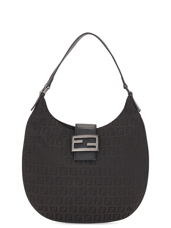 ウェンディ FWRD Renew Fendi Zucchino Hobo Bag in Black | FWRD