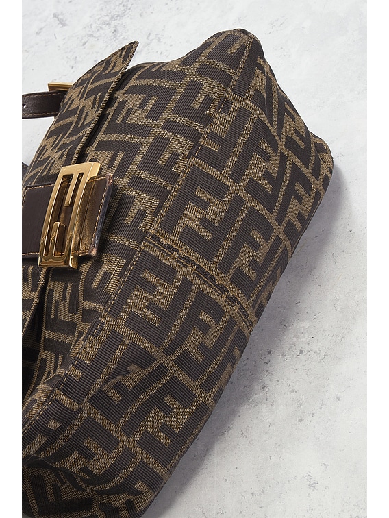 fendi zucca shoulder bag tobacco Fendi Zucca Mama Forever Baguette Shoulder Bag fendi zucca shoulder bag tobacco Fendi Zucca Mama Forever Baguette Shoulder Bag