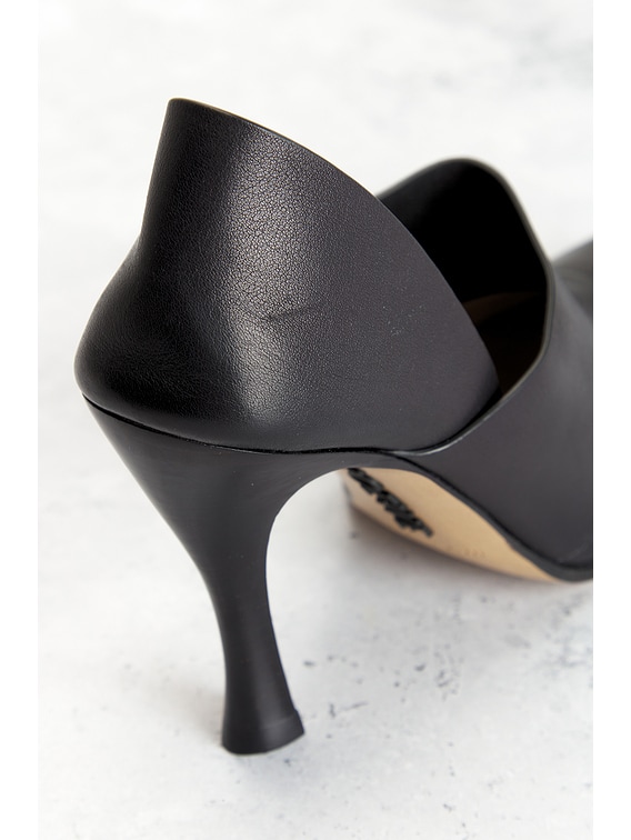 Loewe Comic Folded Pump
