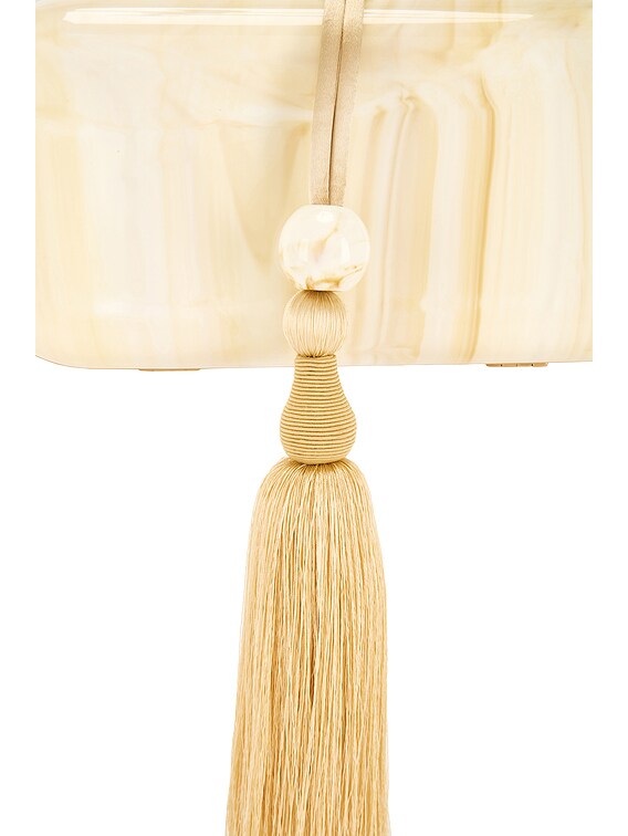 Yasmin Clutch