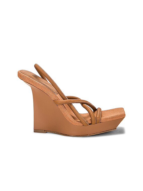 靴 GIA/RHW Gloss leather wedge sandal 38 GIA BORGHINI x RHW Strappy Wedge Sandal in Caramel | FWRD