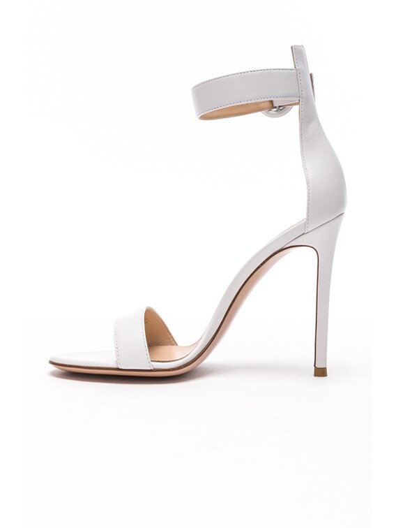 【送料&関税込】Gianvito Rossi Portofino Heeled Sandals gianvito-heels-index-1-